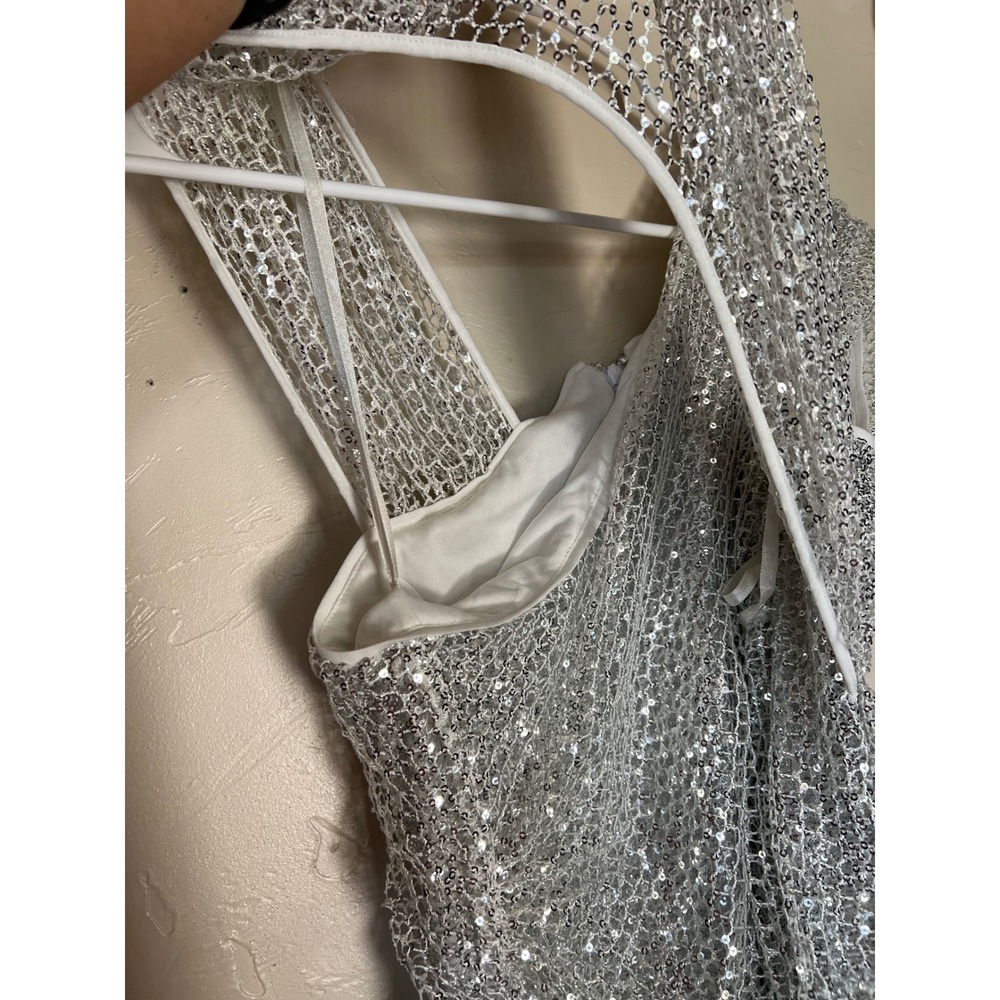 Maeve Reilly x BCBGMAXAZRIA Santa Monica Asymmetric Bodycon Mini Dress Silver 8 - Picture 8 of 13